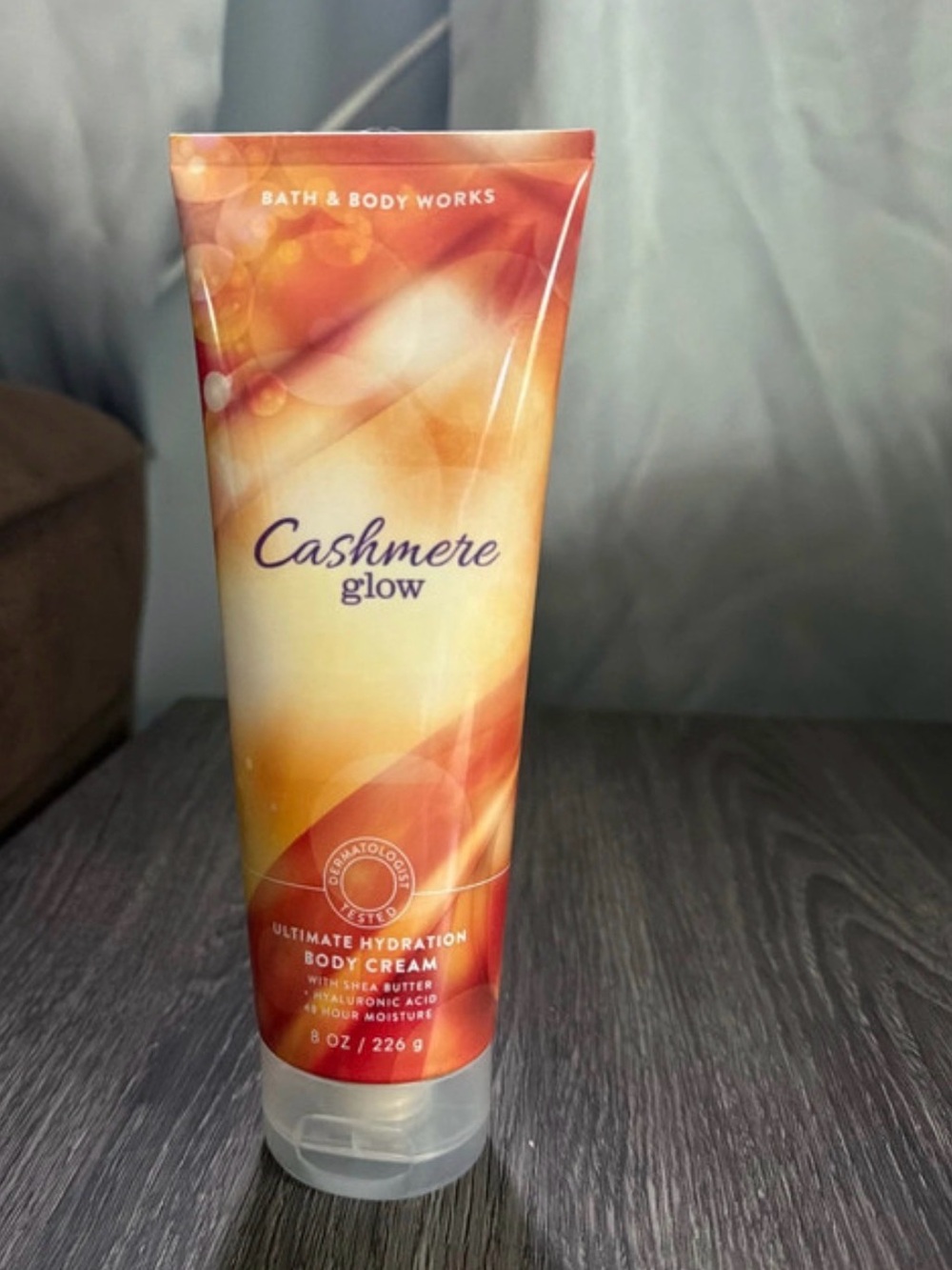 Bath & Body Works Cashmere Glow Body Cream - Orange, White